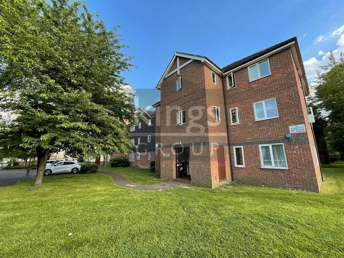 1 Bedroom Flat To Rent In Mandeville Court, London, E4
