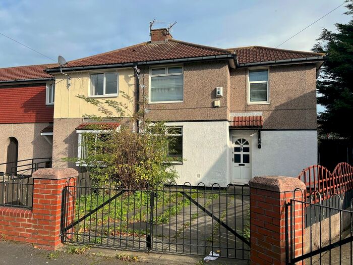 3 Bedroom Terraced House For Sale In Birchington Avenue, Grangetown, Middlesbrough, TS6