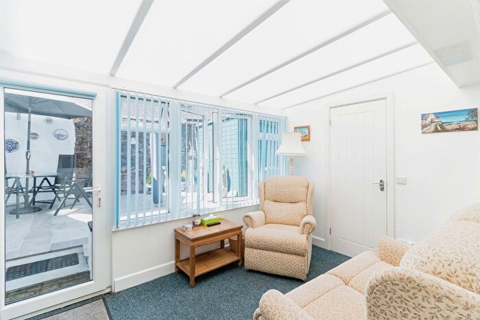 2 Bedroom End Of Terrace House For Sale In Eaton Place, Paignton, TQ4