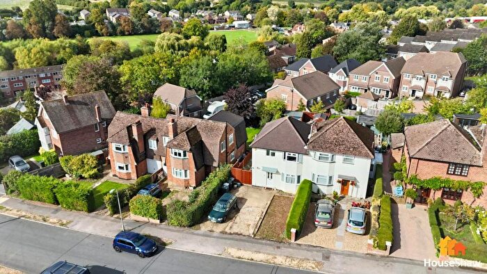 3 Bedroom Semi-Detached House For Sale In Chessmount Rise, Chesham, HP5