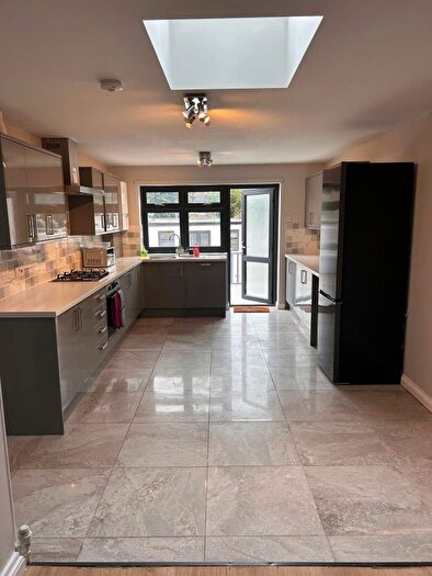 4 Bedroom Terraced House To Rent In Quebec Road, Ilford, IG2