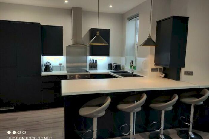 2 Bedroom Flat To Rent In Richmond Road Cardiff, CF24