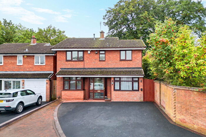 4 Bedroom Detached House For Sale In Tait Croft, Solihull, B92