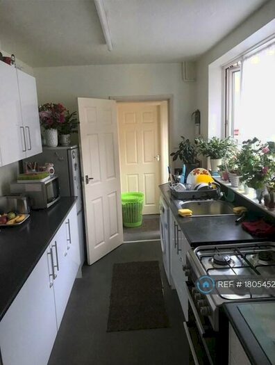 3 Bedroom Terraced House To Rent In Nicholls Street, Stoke-On-Trent, ST4