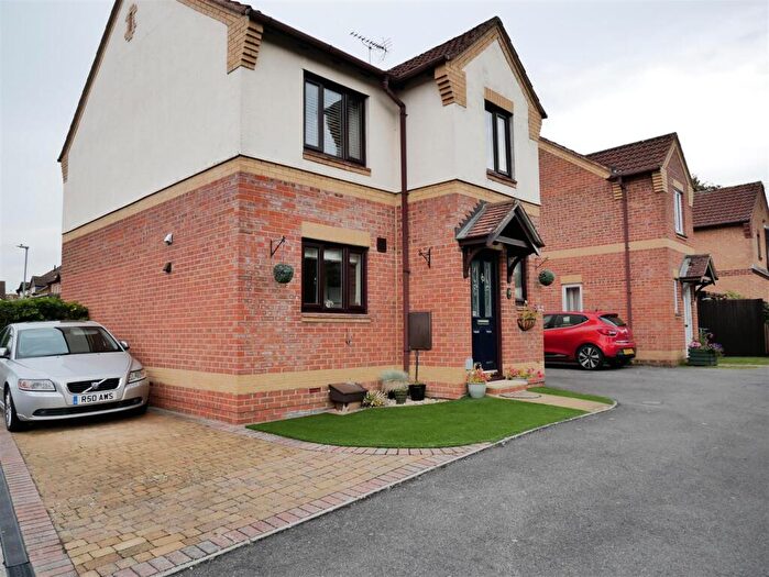 4 Bedroom Detached House For Sale In Watermint Way, Calne, SN11