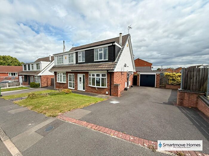 3 Bedroom Semi-detached House For Sale In Gatebrook Close, Codnor, Ripley, DE5