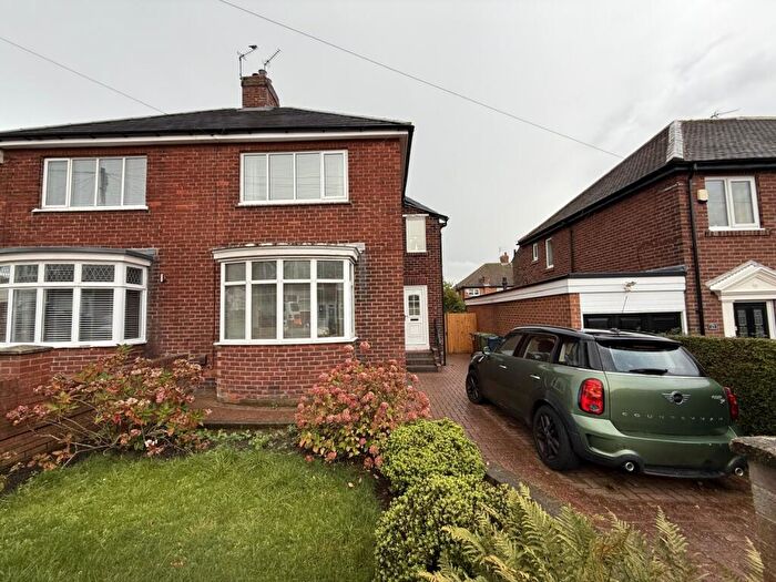2 Bedroom Semi-Detached House For Sale In Brierfield Grove, Sunderland, SR4