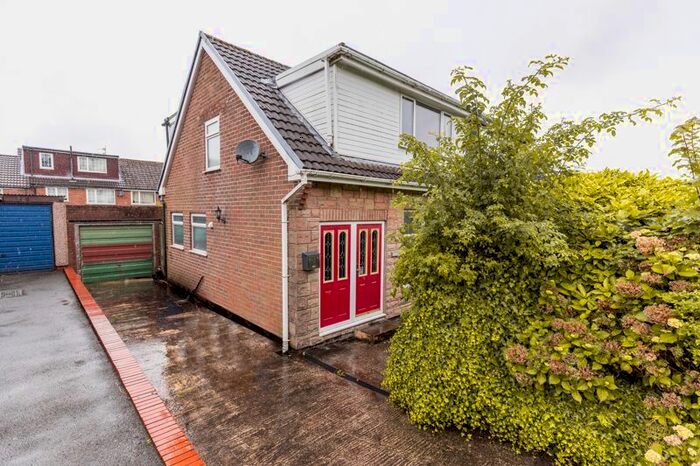 3 Bedroom Semi-Detached House For Sale In Epsom Way, Accrington, BB5