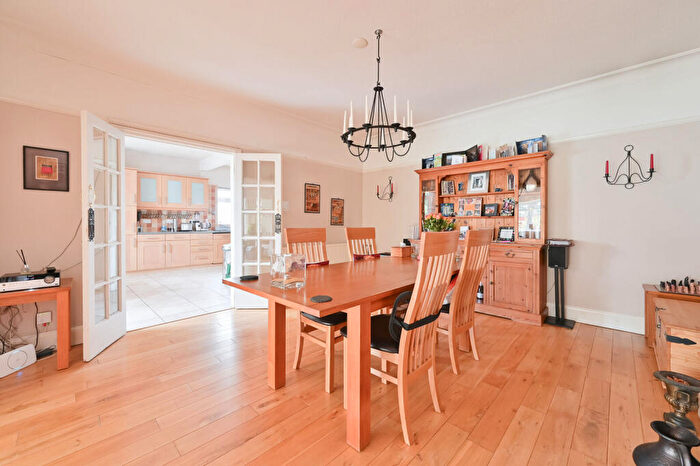 5 Bedroom Semi-Detached House For Sale In Upton Gardens, Kenton, Harrow, HA3