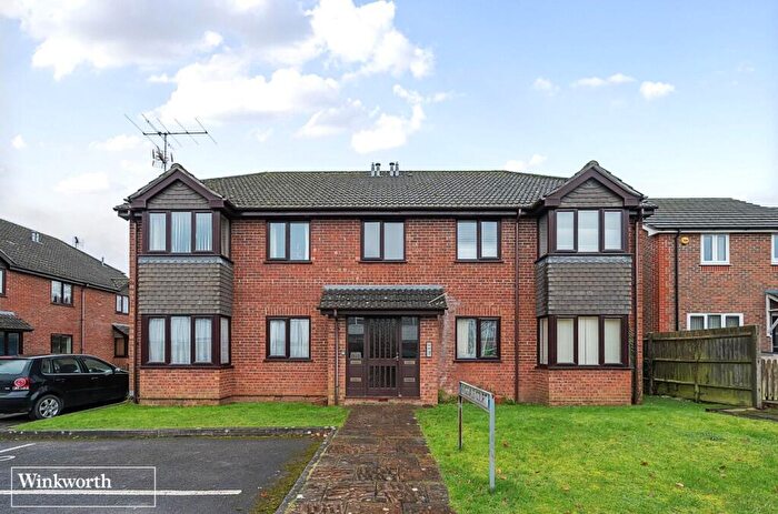 2 Bedroom Apartment For Sale In Pittard Road, Basingstoke, Hampshire, RG21