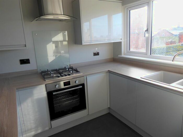 1 Bedroom Flat To Rent In Alexandra Road, Cleethorpes, DN35