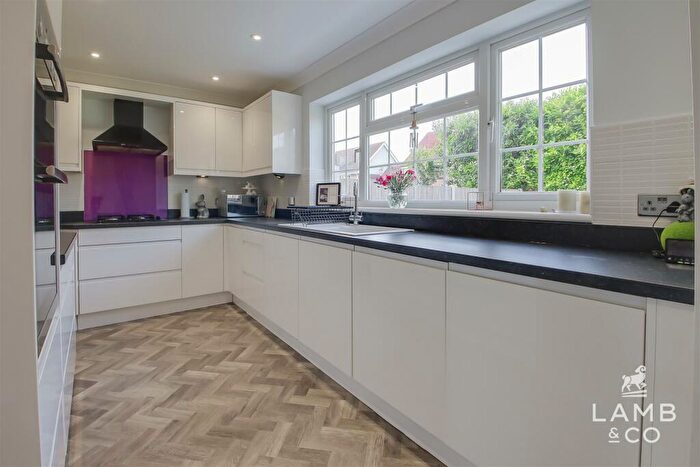4 Bedroom Detached House For Sale In The Sparlings, Kirby-Le-Soken, Frinton-on-Sea, CO13