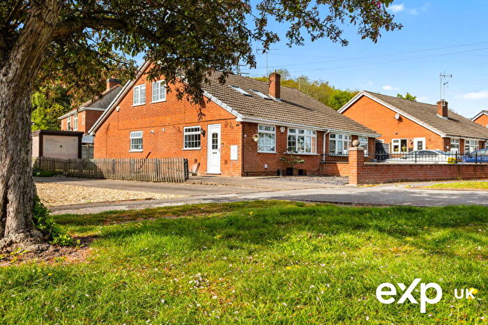 4 Bedroom Semi-Detached House For Sale In Victoria Close, Boughton, Newark, NG22