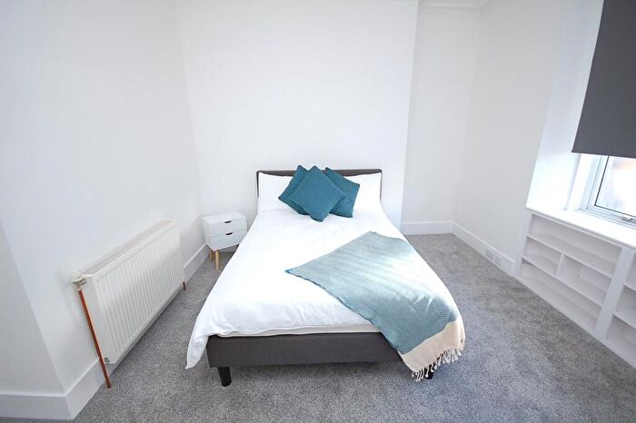 1 Bedroom Flat To Rent In Walker Road, Torry, Aberdeen, AB11