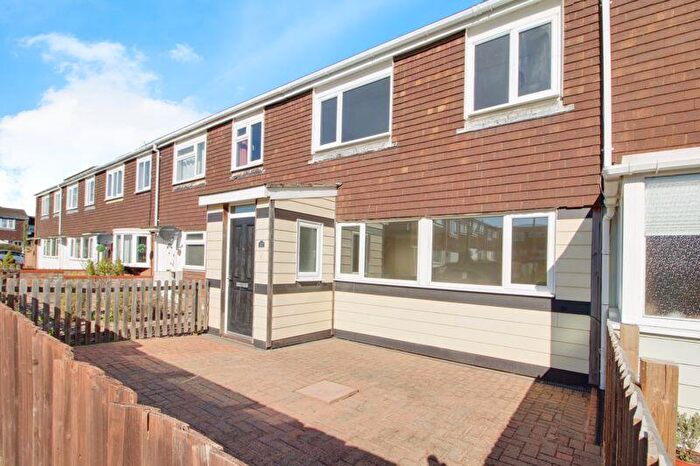 3 Bedroom Terraced House For Sale In Howitts Gardens, Eynesbury, St. Neots, PE19