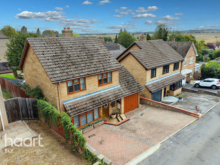 3 Bedroom Detached House For Sale In Painters Lane, Sutton, CB6