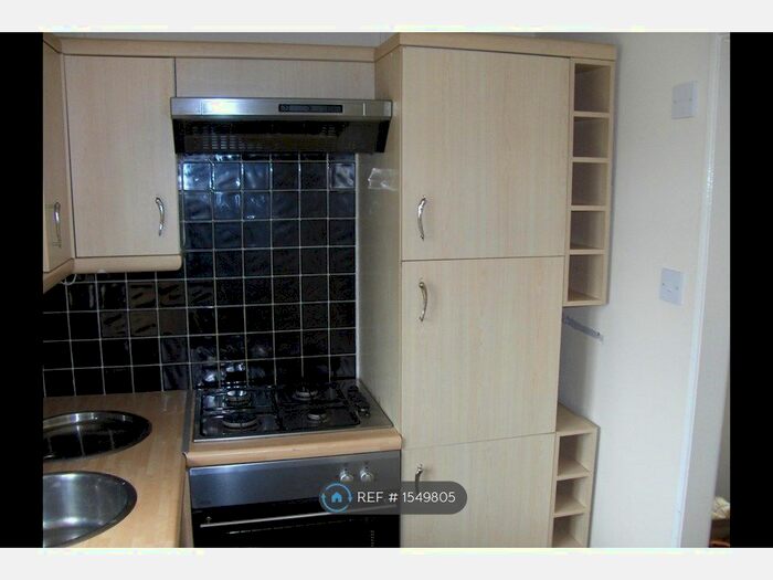 1 Bedroom Flat To Rent In Market Drayton, Shropshire, TF9