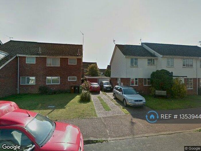 2 Bedroom End Of Terrace House To Rent In Admirals Way, Thetford, IP24