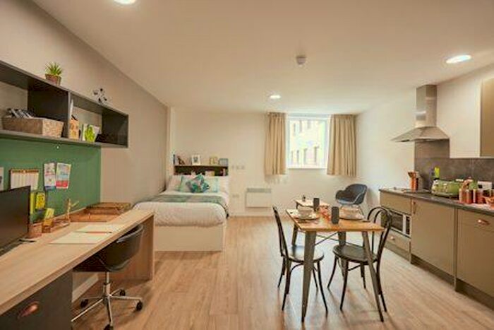 1 Bedroom House To Rent In Blackhorse Lane, London, E17