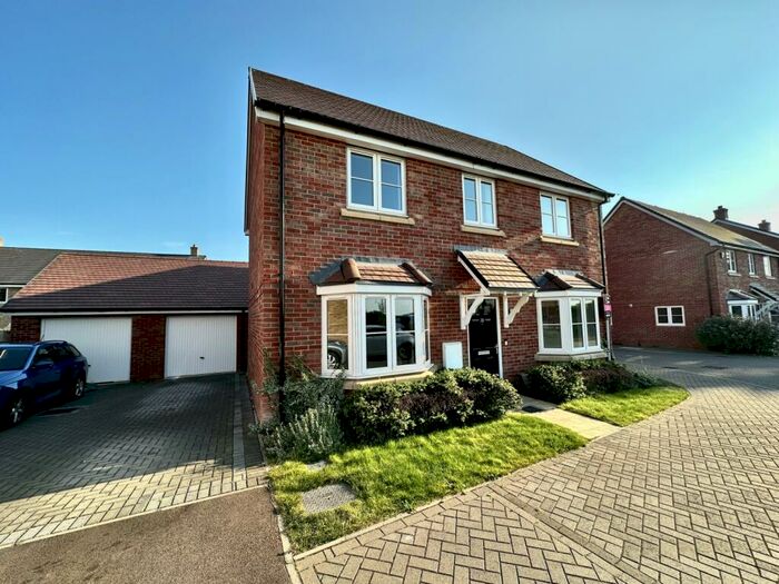 4 Bedroom Detached House To Rent In Mace Road, Mildenhall, Suffolk, IP28