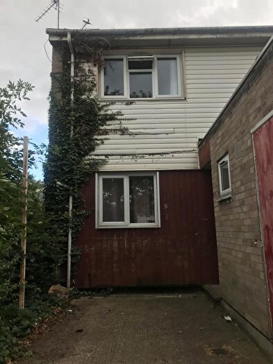 3 Bedroom House To Rent In Bellholme Close, Leicester, LE4