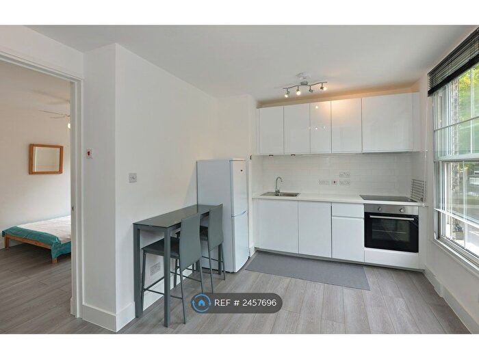 1 Bedroom Flat To Rent In Haverstock Hill, London, NW3