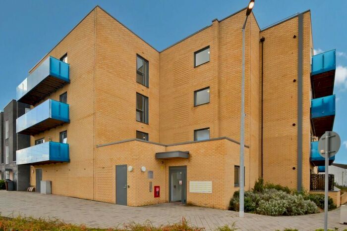 2 Bedroom Flat To Rent In Stephen Tuckwell House, Crossness Road, Barking, IG11