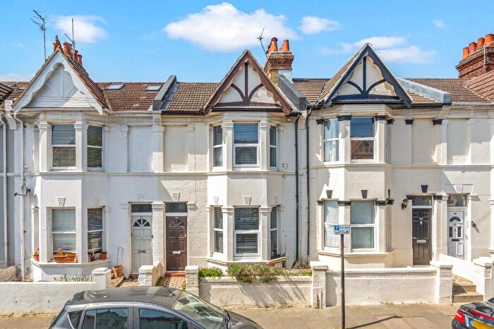 3 Bedroom Terraced House For Sale In Tamworth Road, Hove, East Sussex, BN3