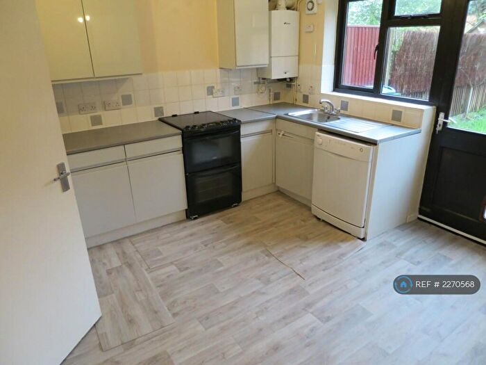 3 Bedroom Terraced House To Rent In Crown Leys, Aylesbury, HP20