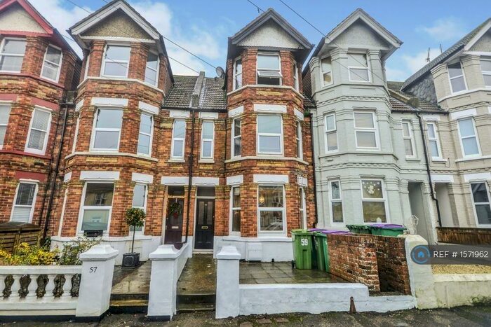 1 Bedroom Flat To Rent In Chart Road, Folkestone, CT19