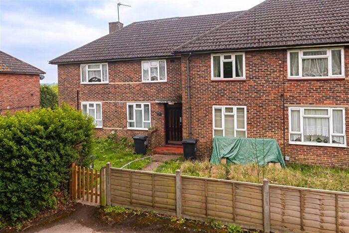 1 Bedroom Flat For Sale In Borders Lane, Loughton, IG10