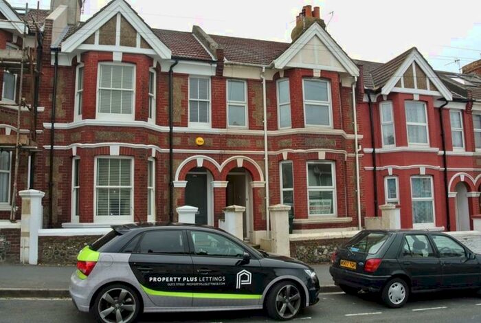 4 Bedroom House To Rent In Queens Park Road, Brighton, BN2