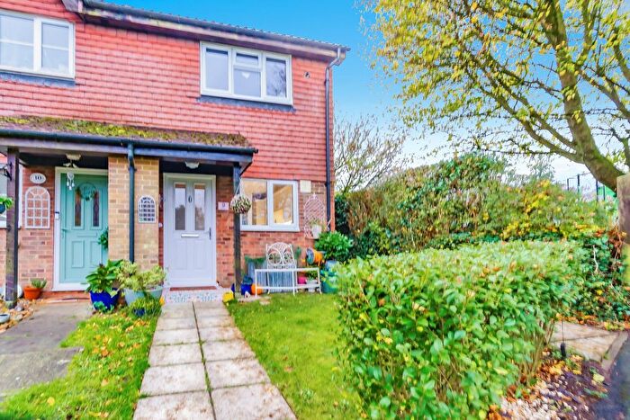 2 Bedroom End Of Terrace House For Sale In Wedgwoods, Tatsfield, Westerham, Surrey, TN16