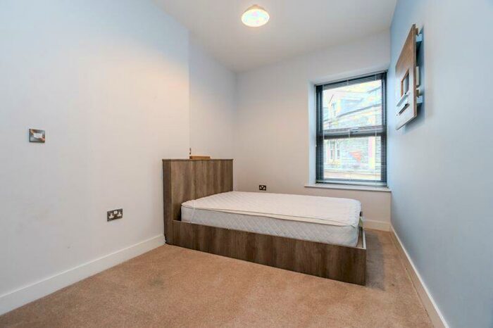 1 Bedroom Flat To Rent In Old Church Road, Clevedon, BS21