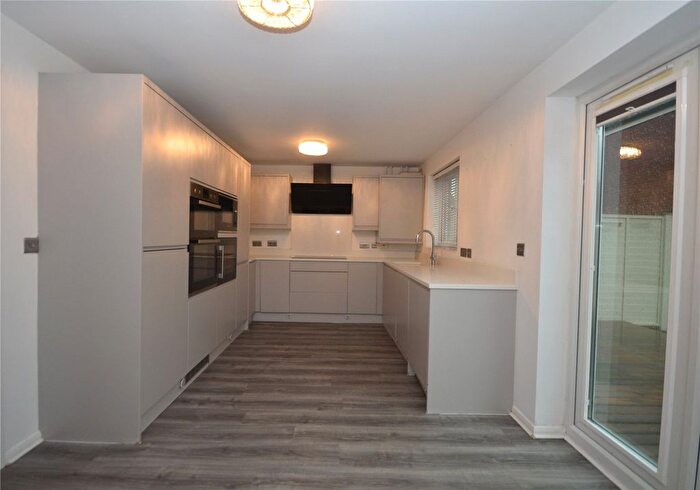 3 Bedroom Detached House To Rent In East Wichel Way, Swindon, Wiltshire, SN1