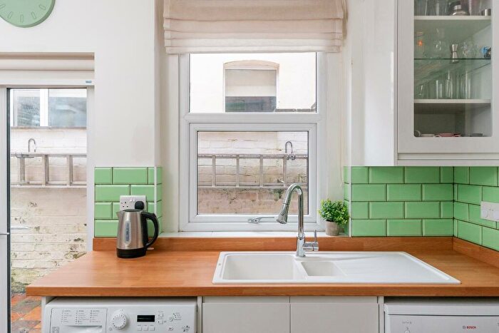 3 Bedroom Terraced House For Sale In Dunkerry Road, Windmill Hill, BS3