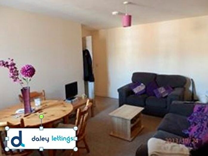 5 Bedroom Maisonette To Rent In South View West, Heaton, NE6