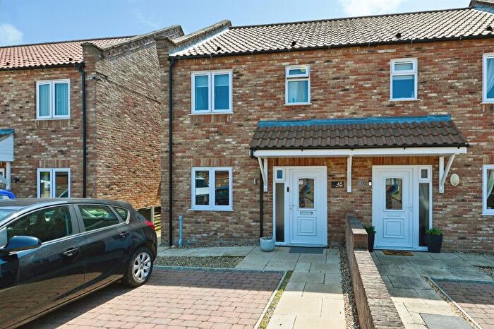 3 Bedroom Semi-Detached House For Sale In Spenser Road, King's Lynn, PE30