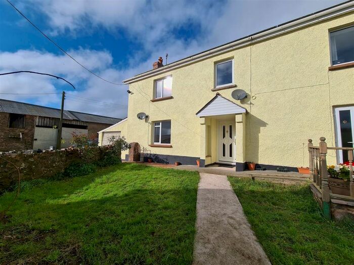 3 Bedroom House To Rent In Pennymoor, Tiverton, EX16