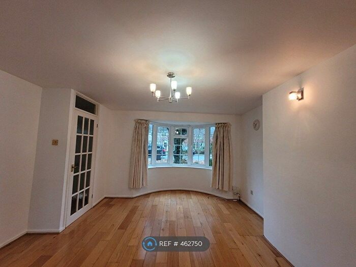 3 Bedroom Terraced House To Rent In Malvern Road, Cambridge, CB1