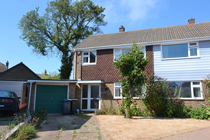 3 Bedroom Semi-Detached House For Sale In Royston Gardens, St Margarets At Cliffe, Kent, CT15