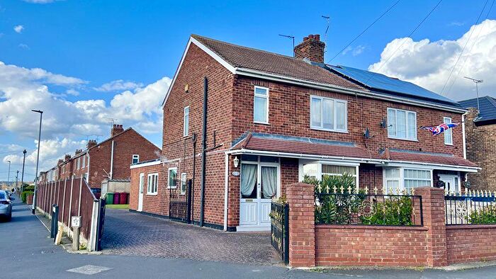 3 Bedroom Semi-Detached House For Sale In Collinson Avenue, Scunthorpe, DN15