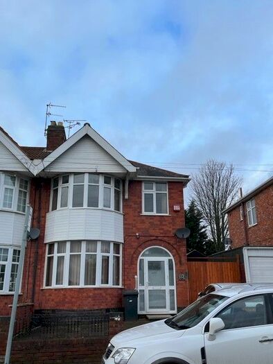 3 Bedroom Semi-Detached House To Rent In Gwendolen Road, Leicester, LE5