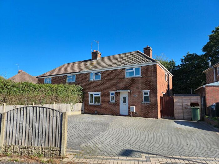 3 Bedroom Semi-Detached House For Sale In Bradgate Drive, Coalville, LE67
