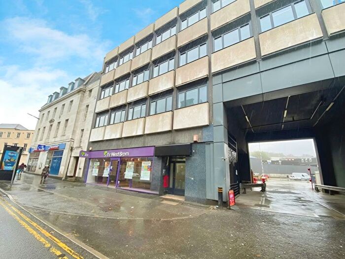 1 Bedroom Flat To Rent In Walsall Town Centre, Walsall, WS1