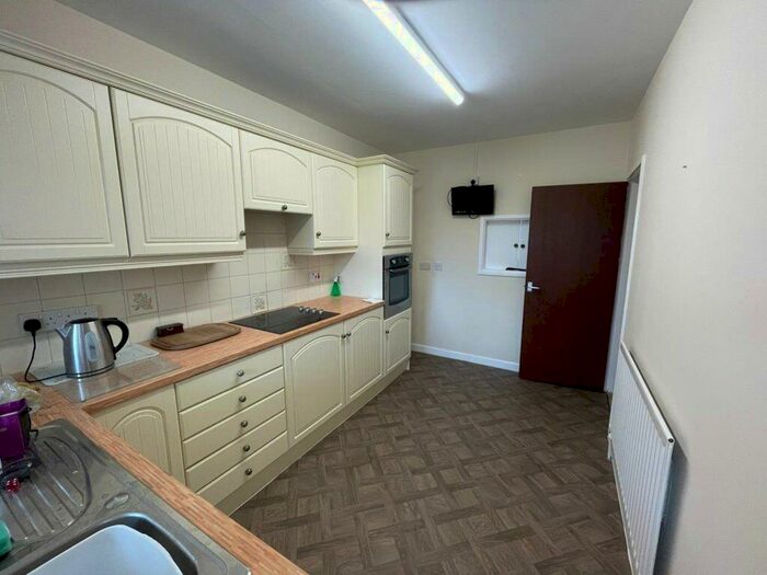 2 Bedroom Bungalow To Rent In Mill View, North Yorkshire, DL11