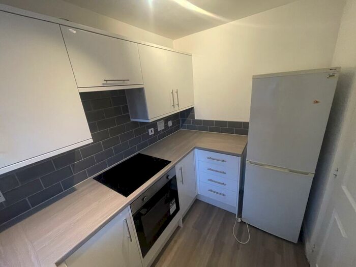 2 Bedroom Town House To Rent In Falconside Drive, Spondon, DE21