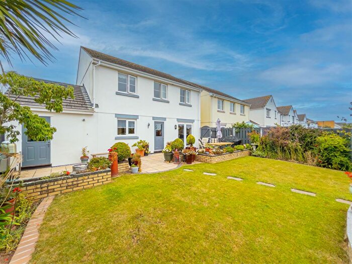 4 Bedroom Detached House For Sale In Hellis Wartha, Helston, TR13