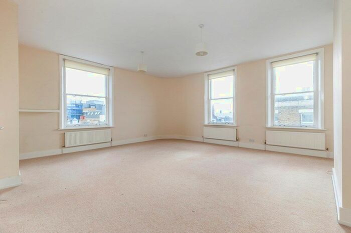 1 Bedroom Flat To Rent In Chestnut Grove, London, SW12