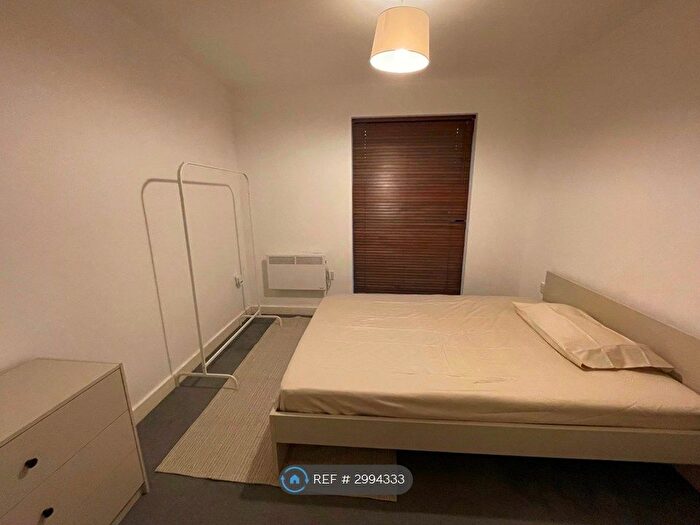 Studio To Rent In Hollies Lane, Salford, M5